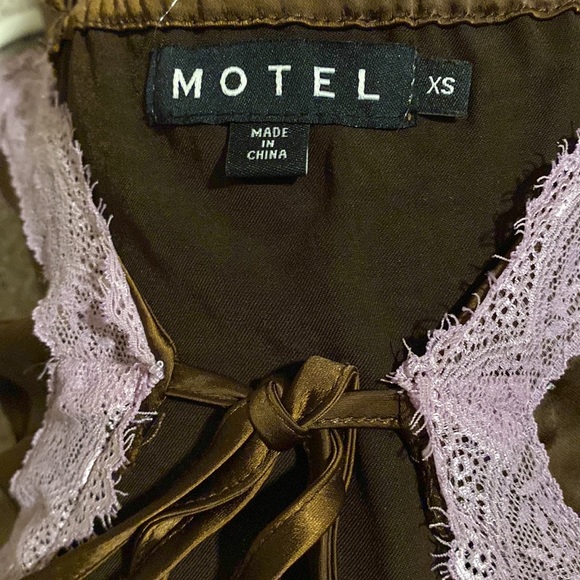 Motel Rocks tank - Picture 3 of 5